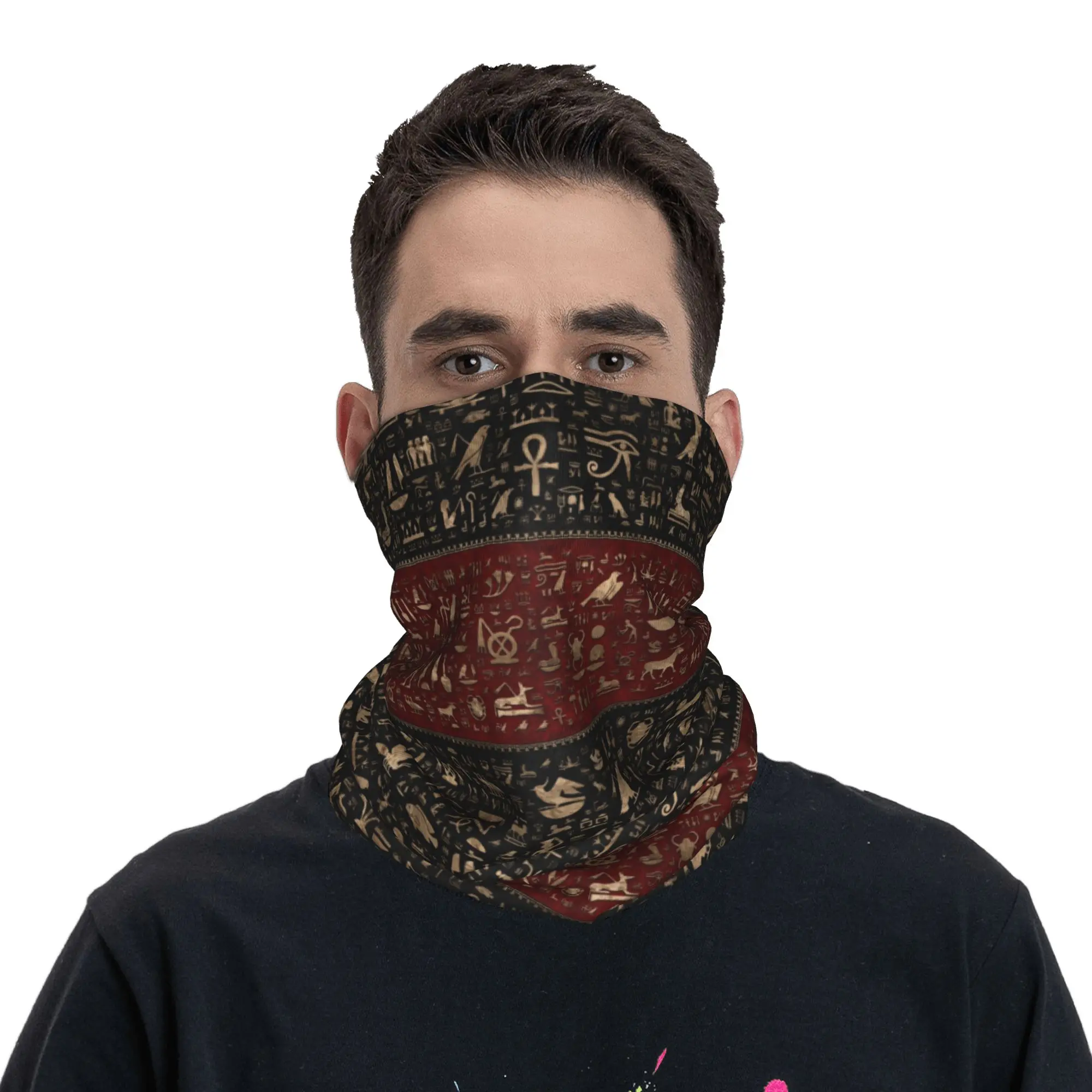 Nueva bandana con jeroglíficos - Men Fashion Egypt reseña y precio